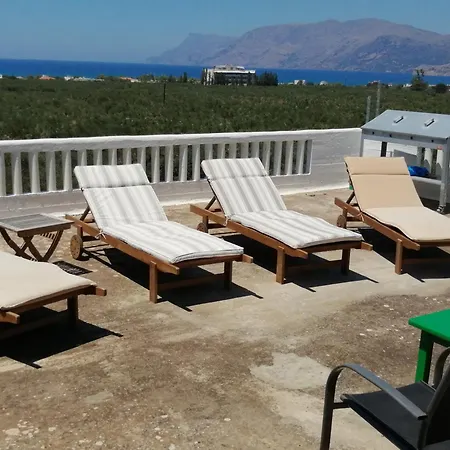 Stefania Apartament *